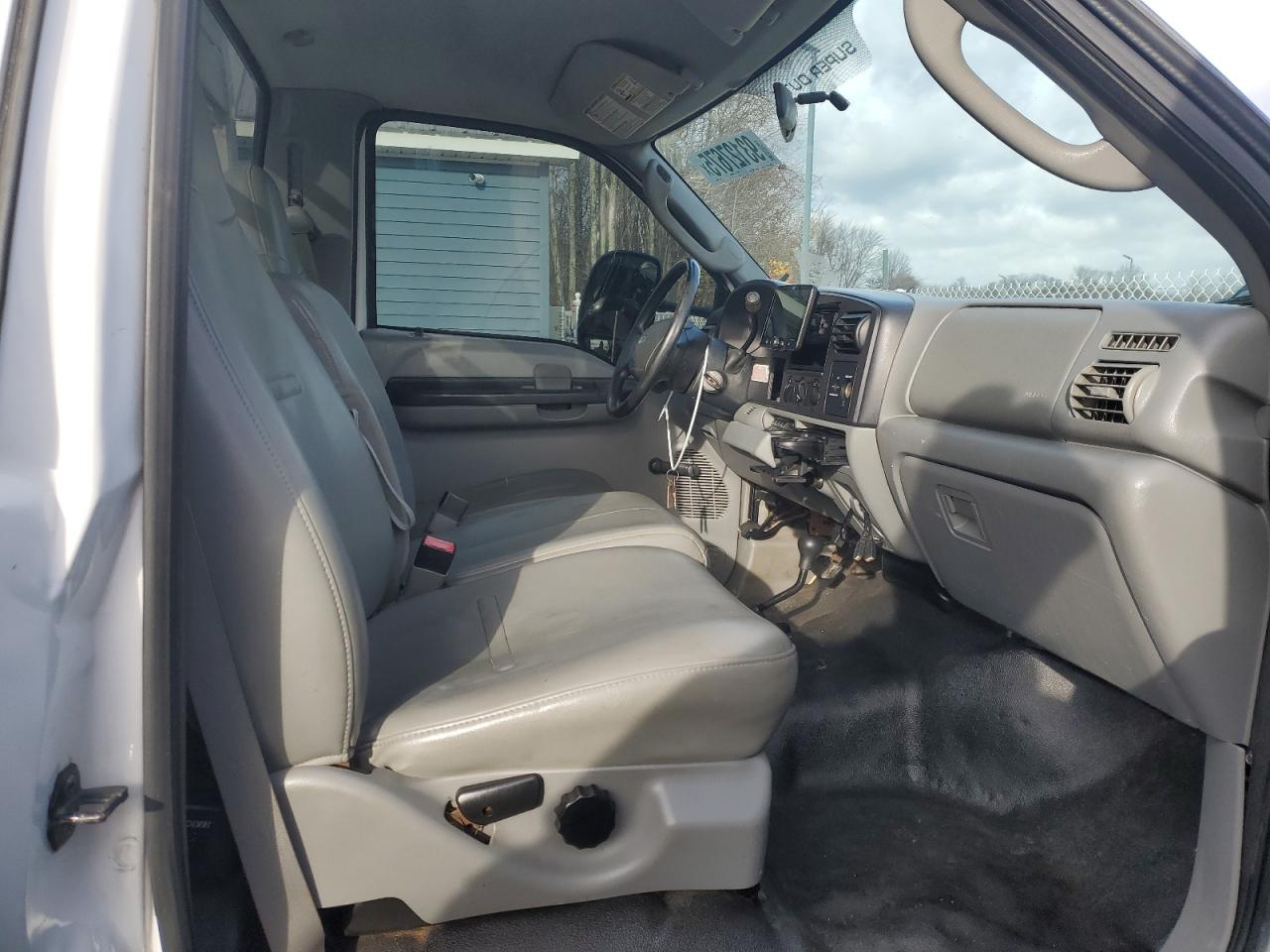 2005 Ford F350 Super Duty VIN: 1FDWF37P65EC28040 Lot: 93127675