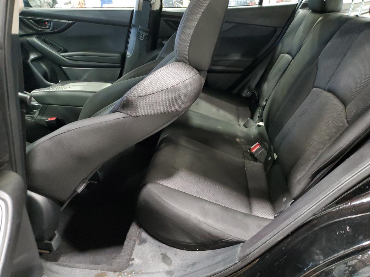 2018 Subaru Impreza Premium VIN: 4S3GKAB62J3608666 Lot: 92372795