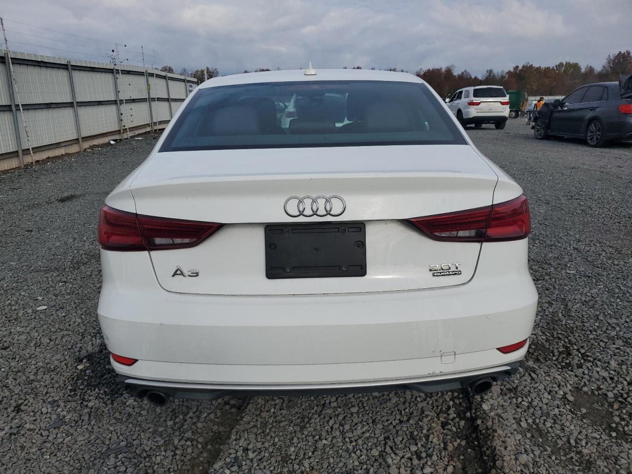 2018 Audi A3 Premium VIN: WAUB8GFF4J1090297 Lot: 91016015