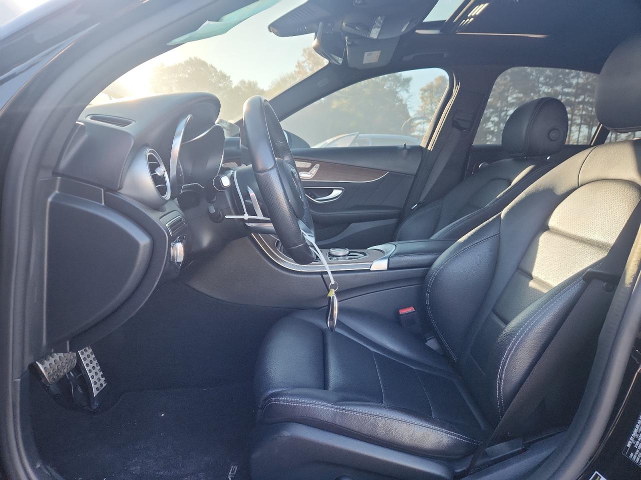 2019 Mercedes-Benz C 300 VIN: WDDWF8DB7KR458044 Lot: 90693915