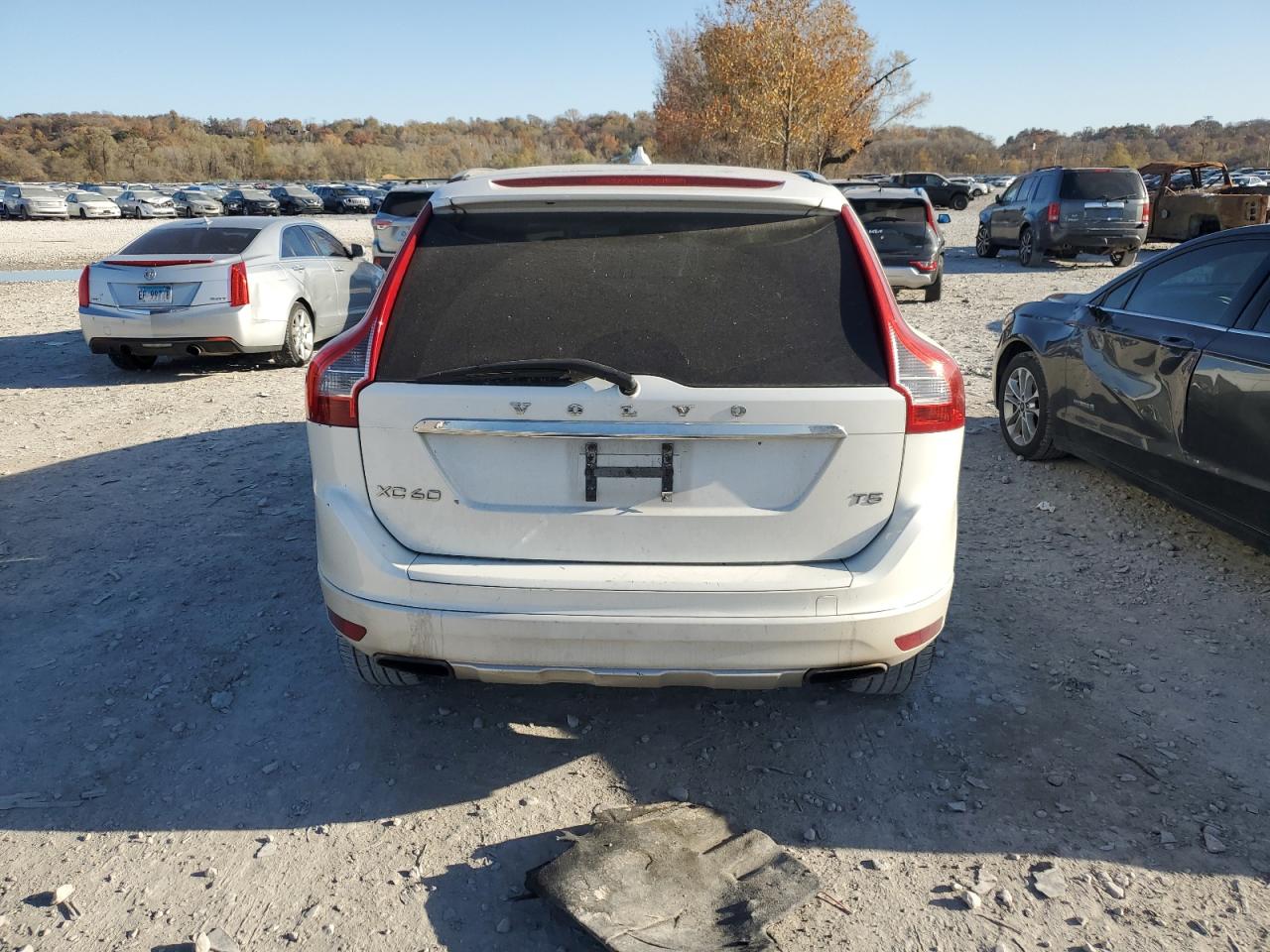 2015 Volvo Xc60 T5 Premier VIN: YV440MDBXF2614228 Lot: 92664765