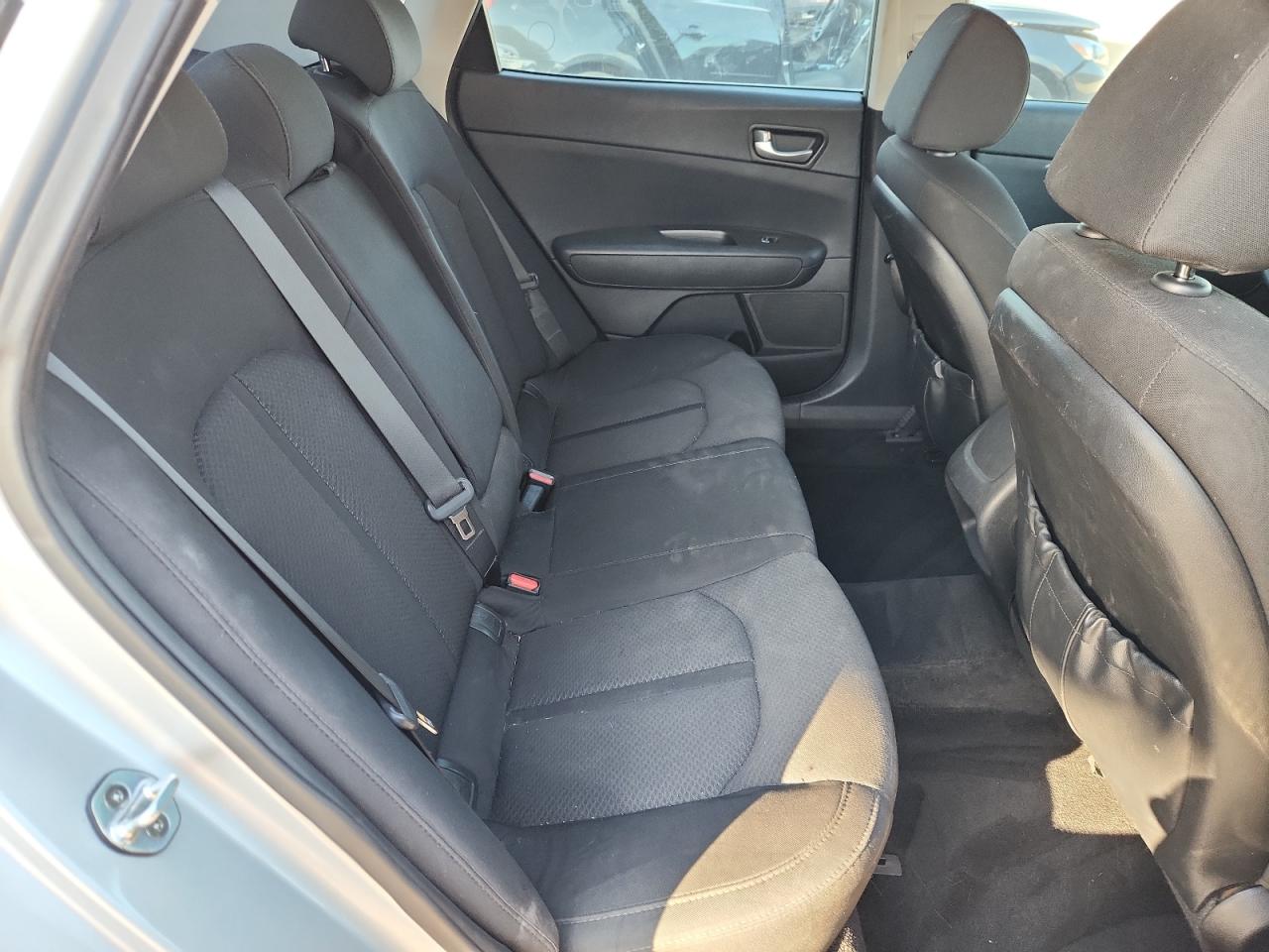 2018 Kia Optima Lx VIN: 5XXGT4L33JG190072 Lot: 93199955