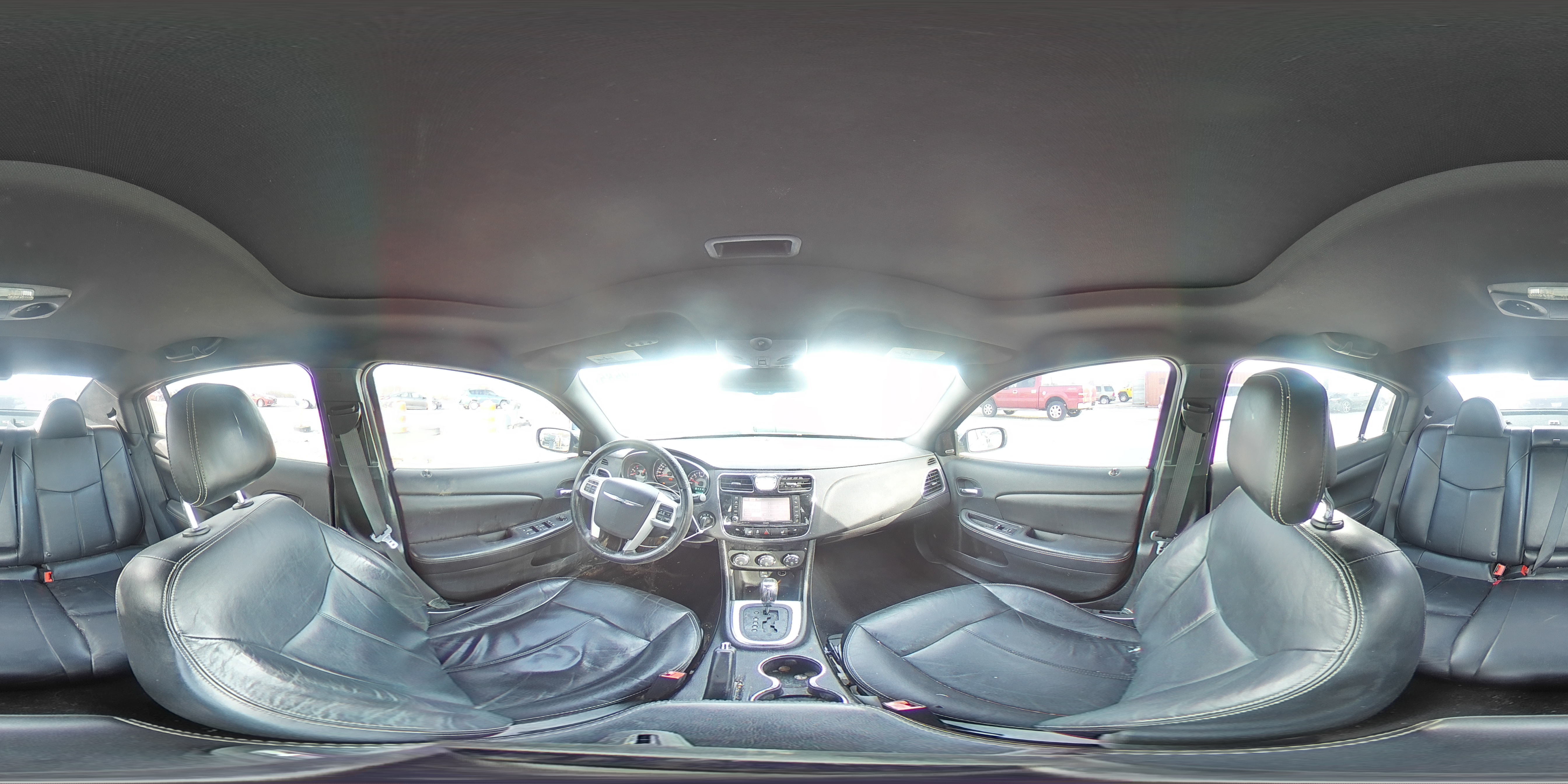 2013 Chrysler 200 Limited VIN: 1C3CCBCG2DN744009 Lot: 93959685