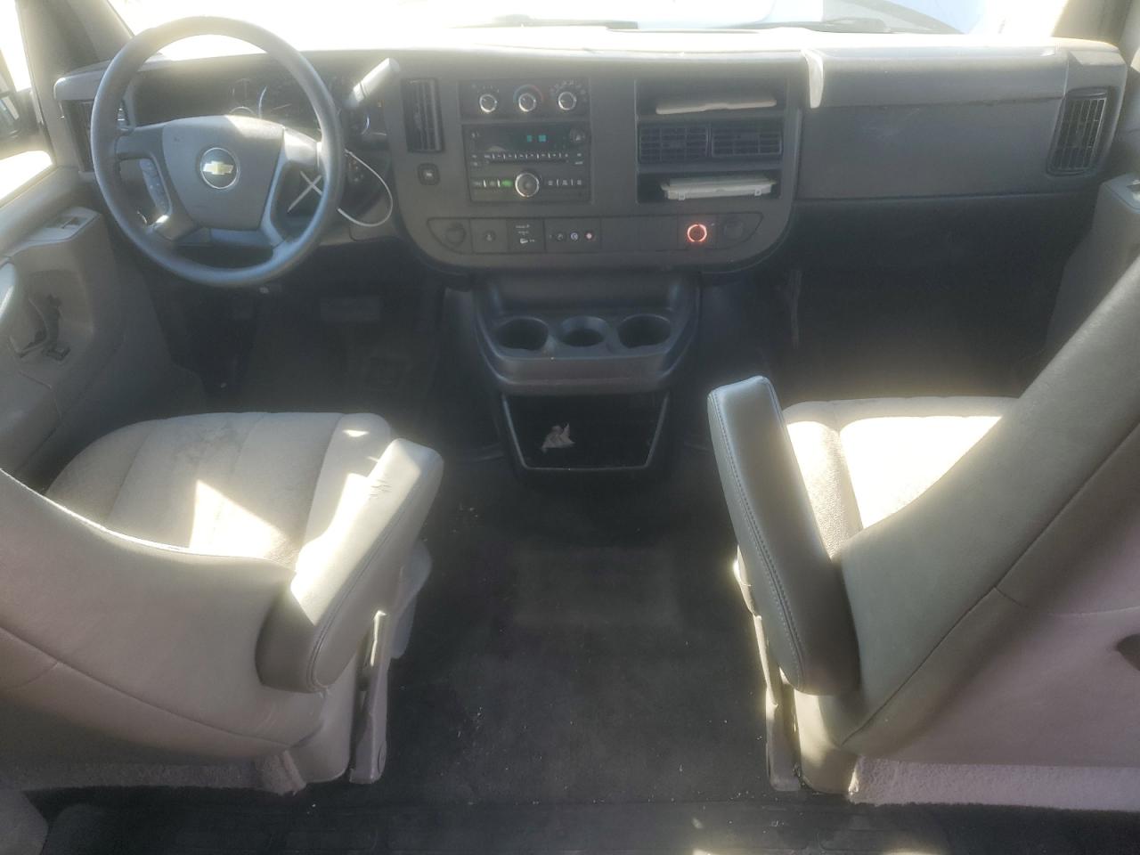 2012 Chevrolet Express G2500 Ls VIN: 1GAWGPFG5C1174012 Lot: 92134135