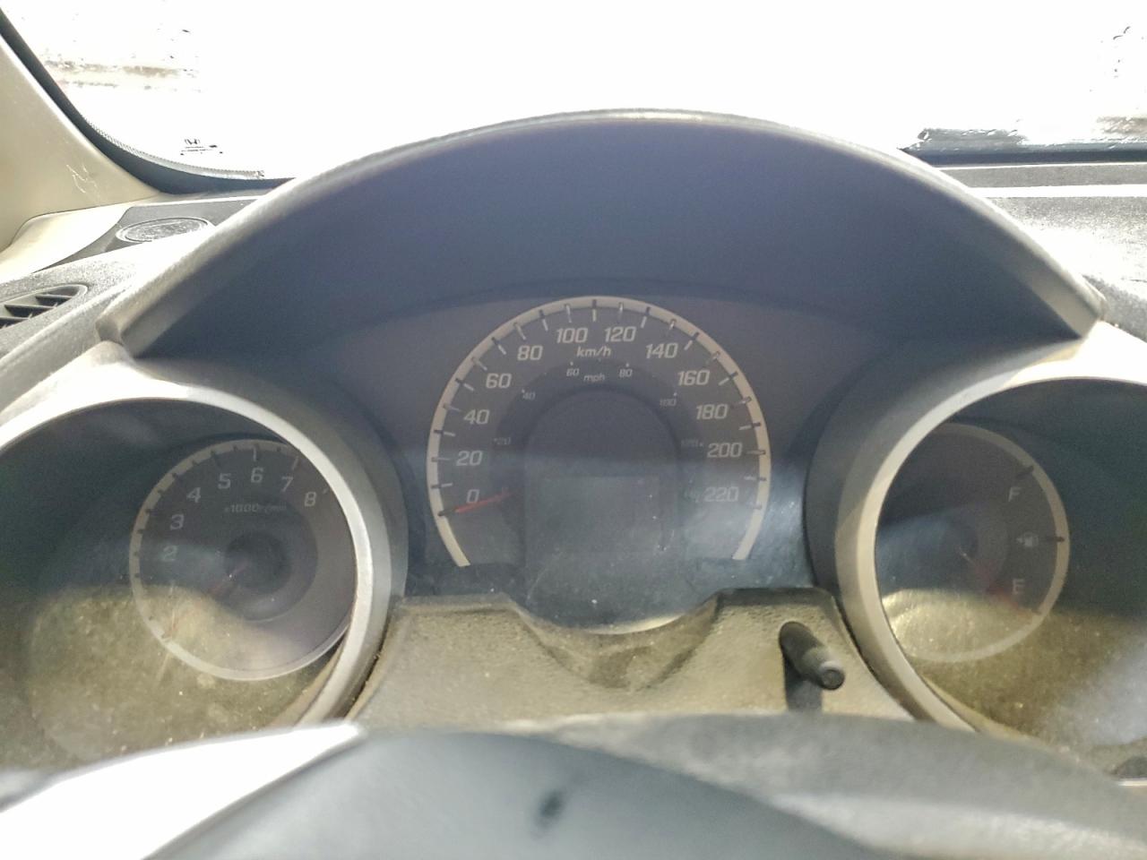 2013 Honda Fit Lx VIN: LUCGE8G58D3008282 Lot: 93811915