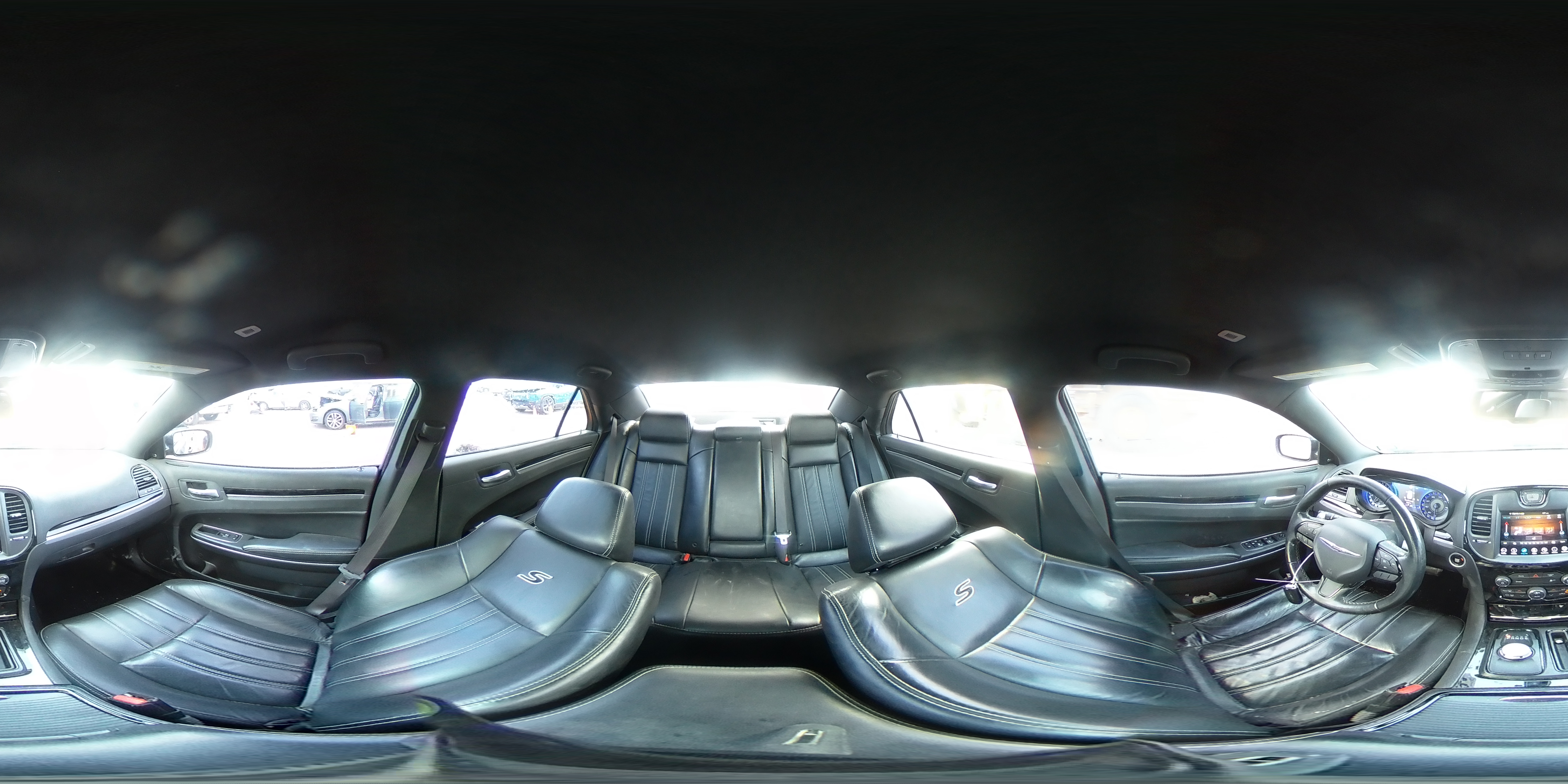 2019 Chrysler 300 S VIN: 2C3CCABG6KH697763 Lot: 94311545