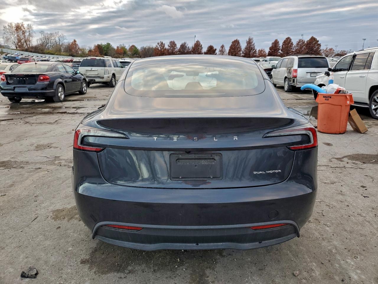 2024 Tesla Model 3 VIN: 5YJ3E1EB2RF821498 Lot: 94389105