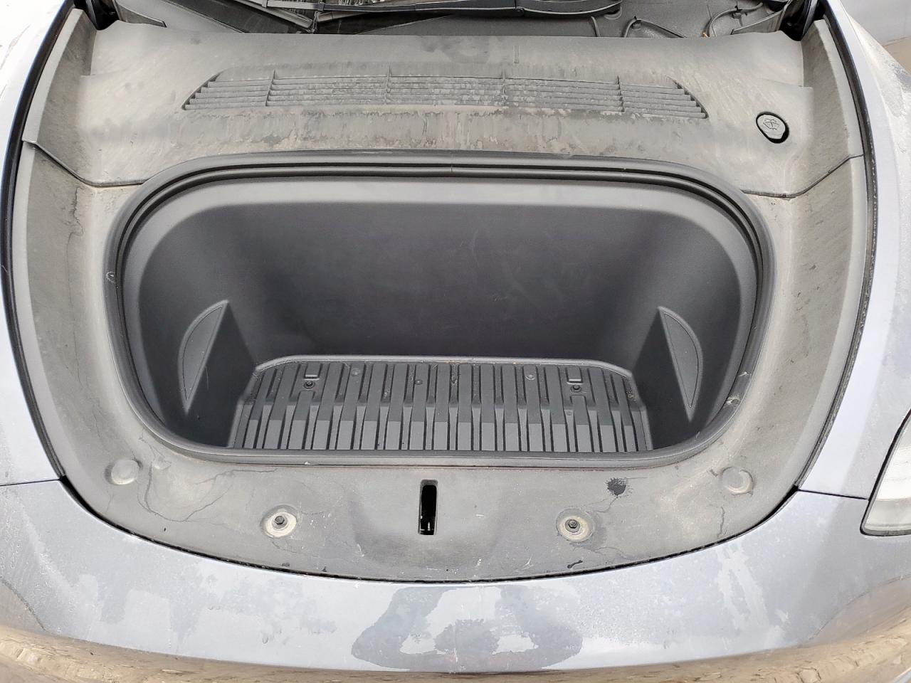 2023 Tesla Model Y VIN: 7SAYGDEE2PA175470 Lot: 92991825