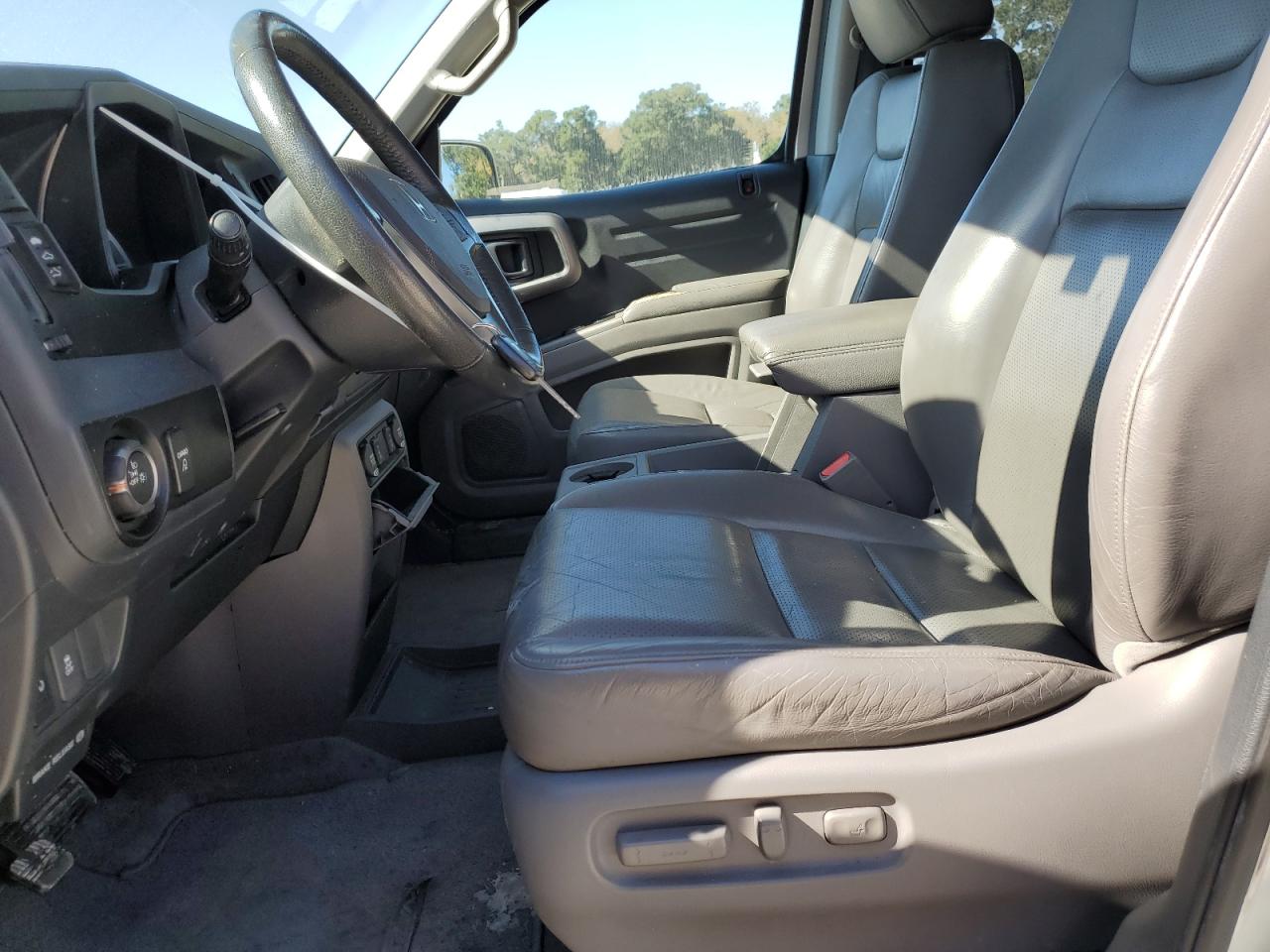 2013 Honda Ridgeline Rtl VIN: 5FPYK1F52DB009979 Lot: 92839855