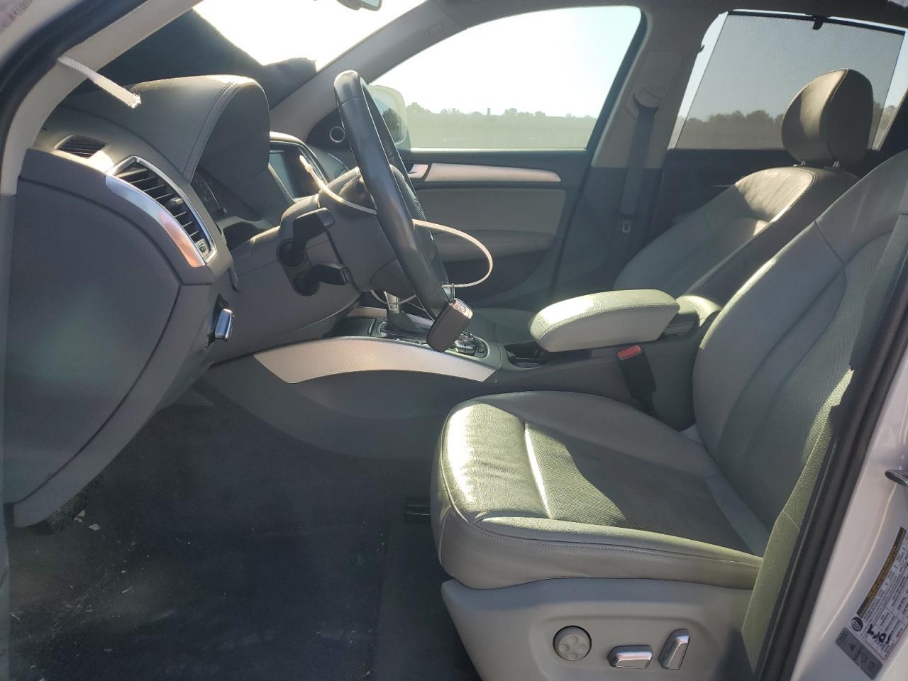 2016 Audi Q5 Prestige S-Line VIN: WA1W7AFP5GA050181 Lot: 92937395