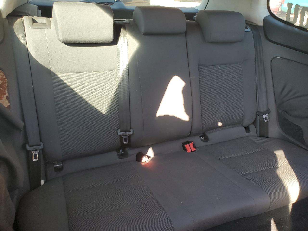 2007 Volkswagen Rabbit VIN: WVWAS71K27W275688 Lot: 91492725