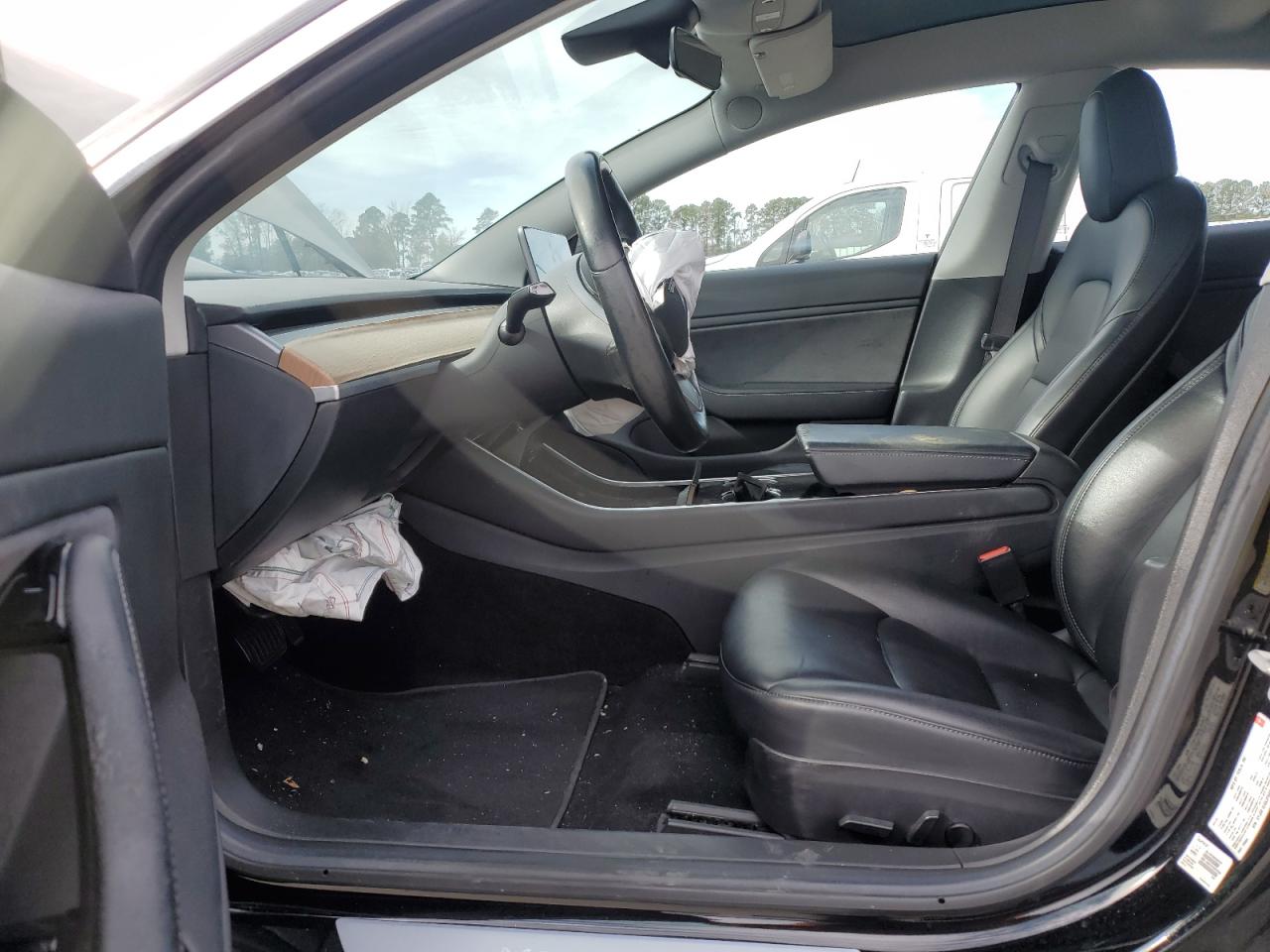 2018 Tesla Model 3 VIN: 5YJ3E1EA5JF045878 Lot: 92637545