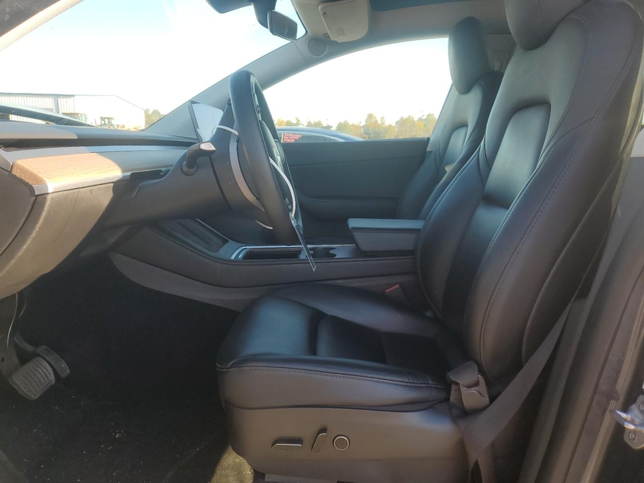 2021 Tesla Model Y VIN: 5YJYGDEE5MF269371 Lot: 91832135