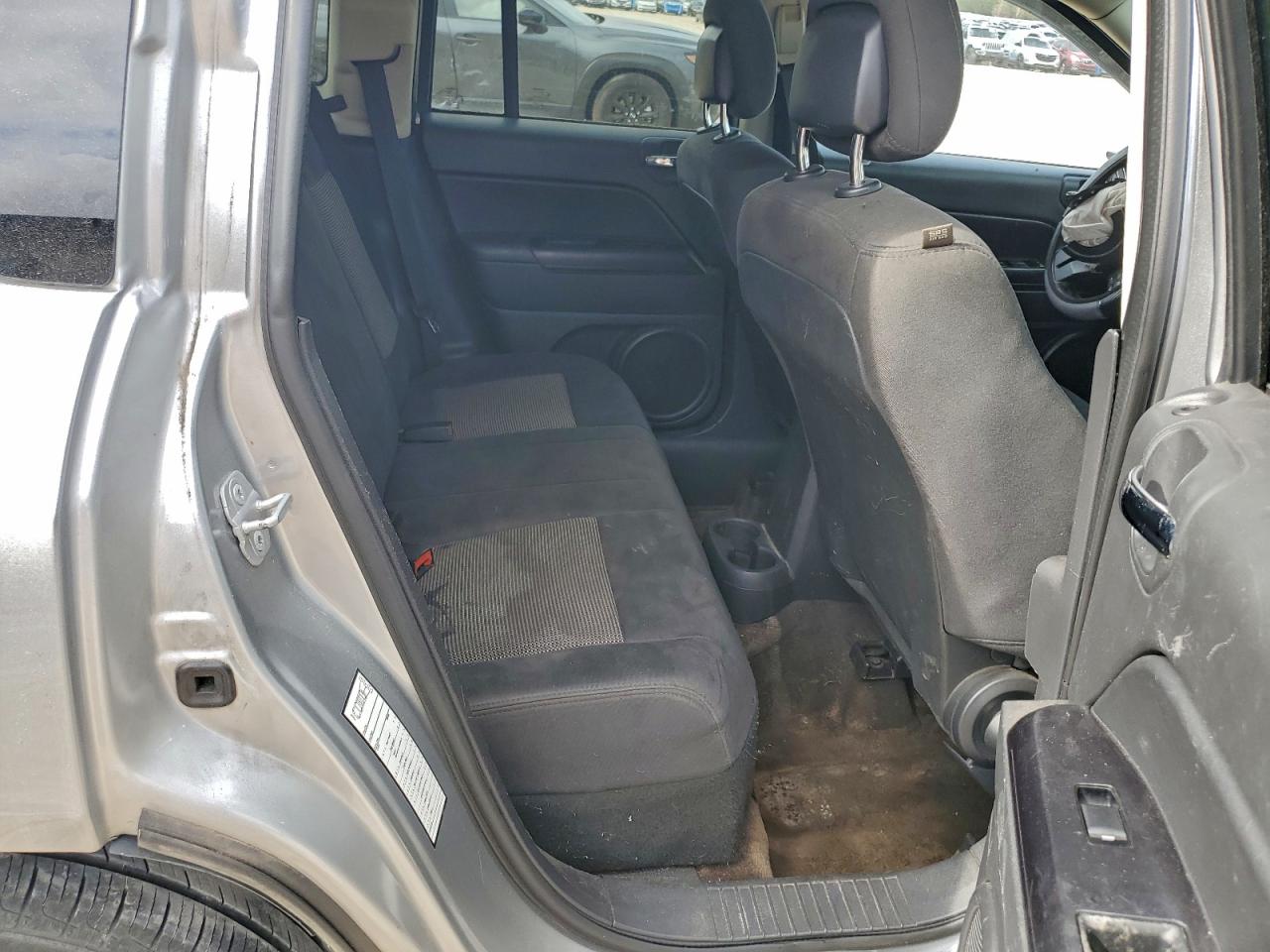 2014 Jeep Compass Sport VIN: 1C4NJCBA7ED800952 Lot: 94265515