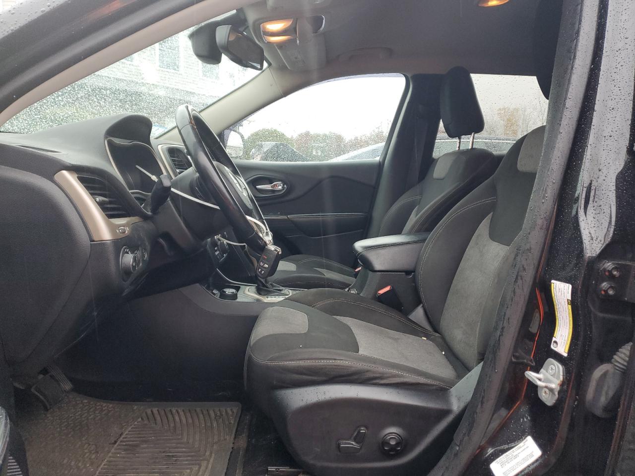 2014 Jeep Cherokee Latitude VIN: 1C4PJMCB6EW146908 Lot: 91969815