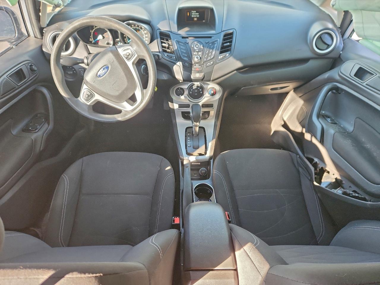 2018 Ford Fiesta Se VIN: 3FADP4BJ7JM147673 Lot: 94179535