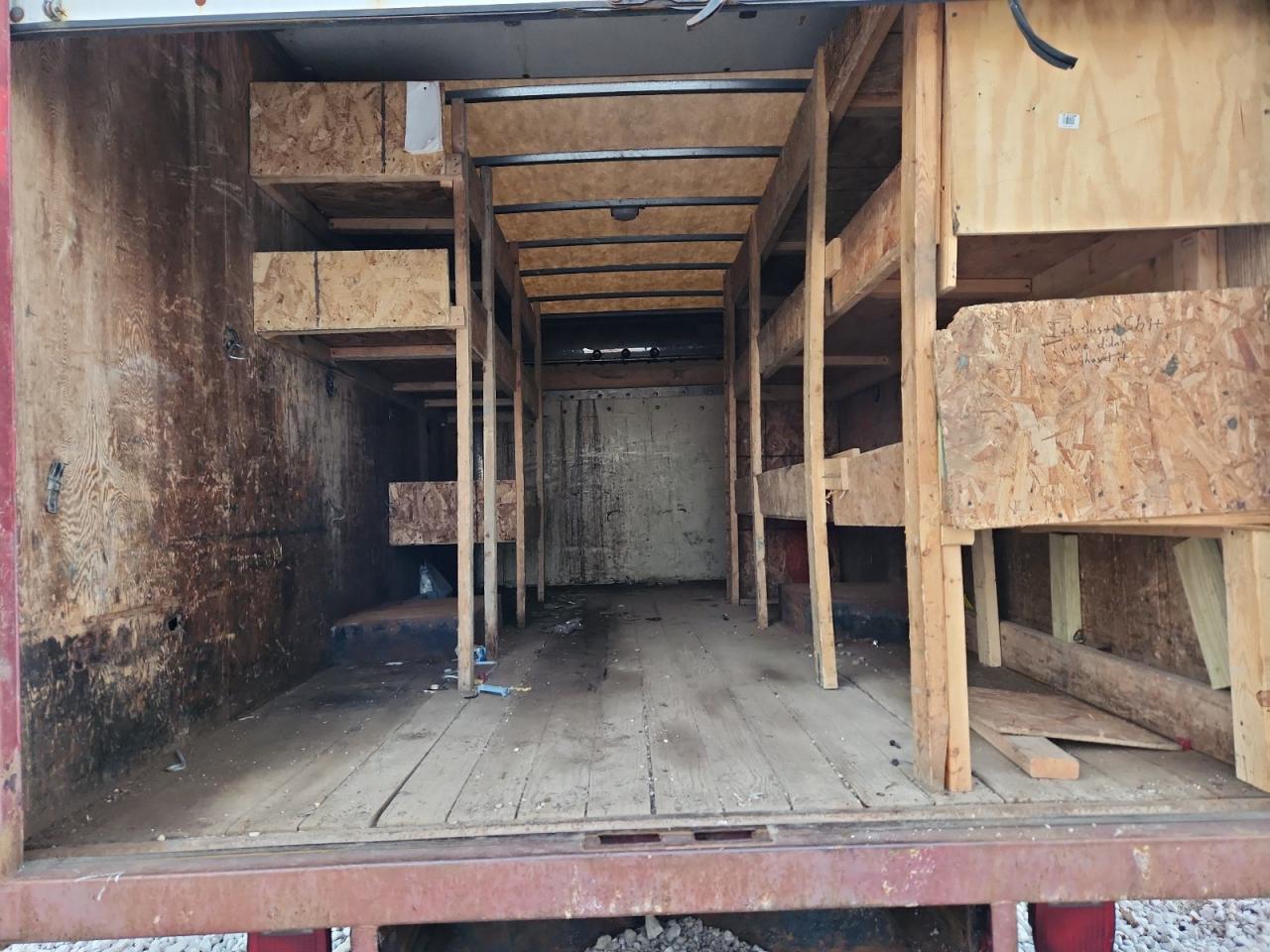 2004 Chevrolet Express Commercial C VIN: 1GBJG31U741221909 Lot: 84453535