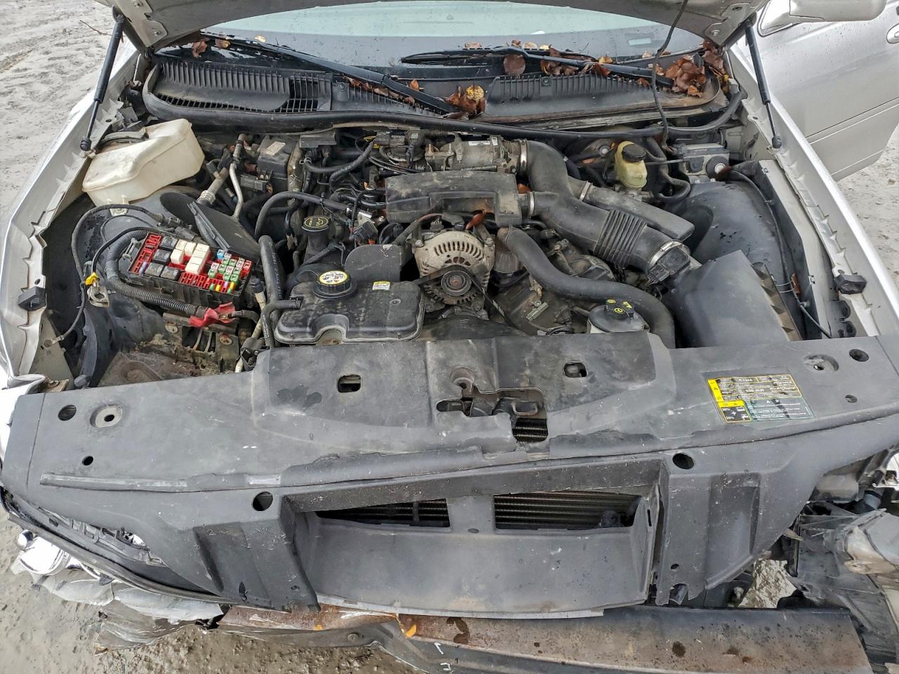 2004 Lincoln Town Car Ultimate VIN: 1LNHM83W34Y609768 Lot: 94487765