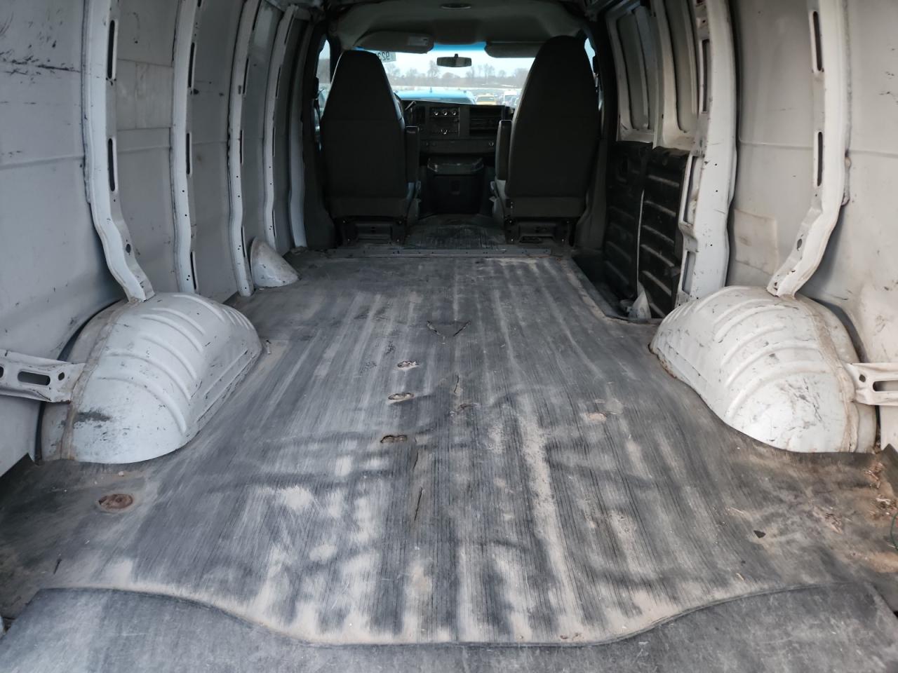 2012 Chevrolet Express Delivery Van VIN: 1GCSGAFX7C1118916 Lot: 92394235