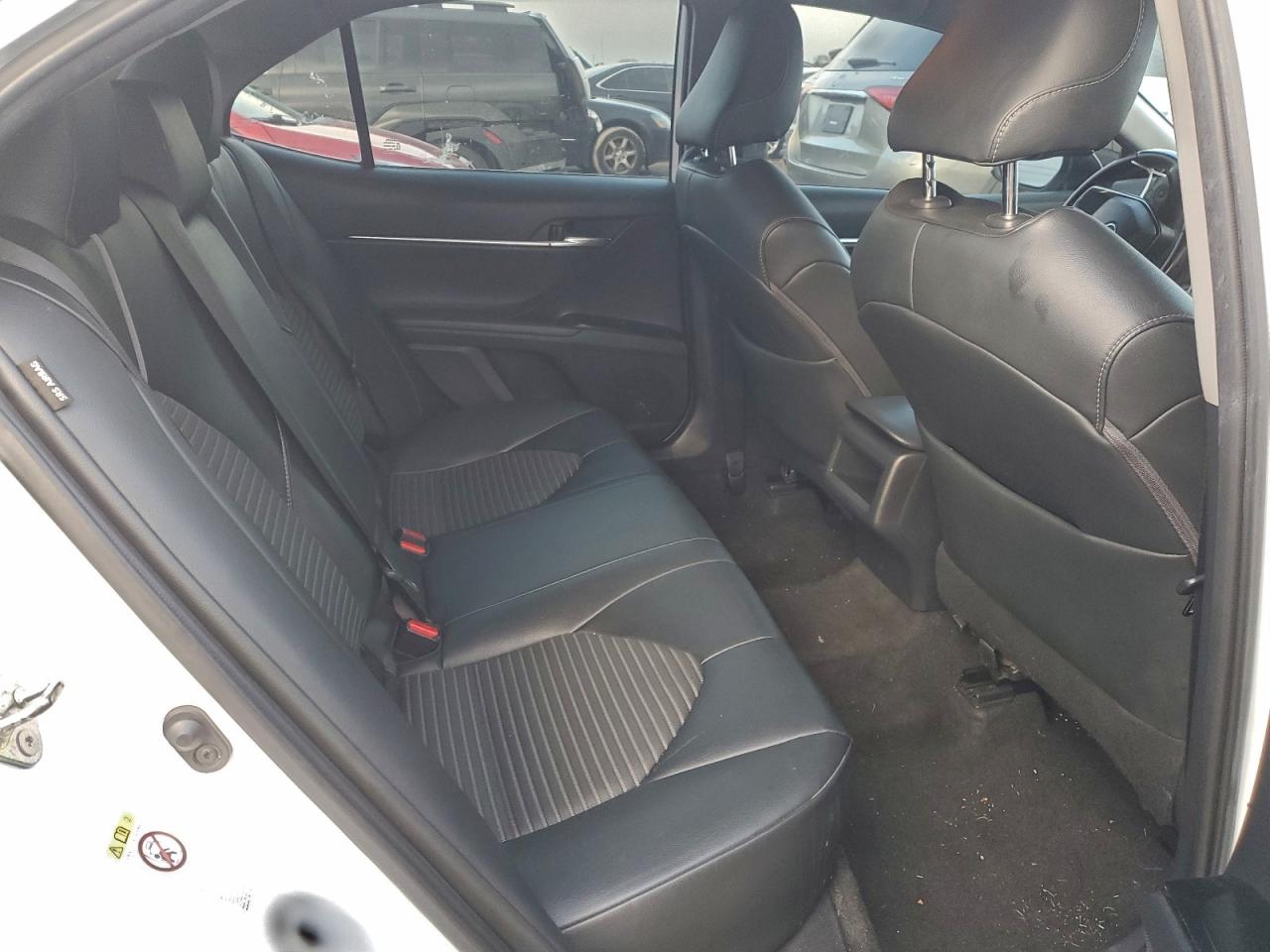 2019 Toyota Camry L VIN: 4T1B11HKXKU232680 Lot: 94089945