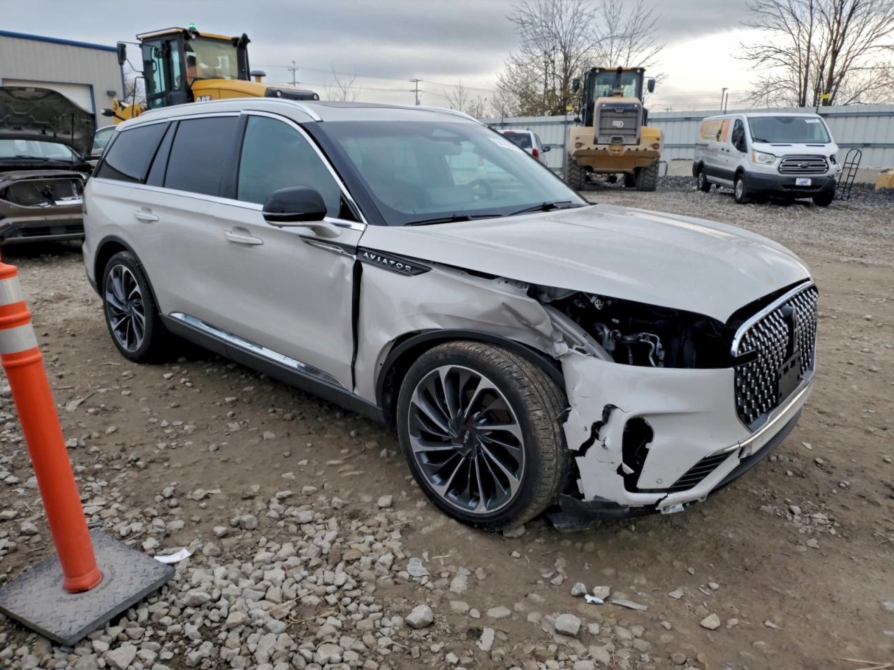 2025 Lincoln Aviator Reserve VIN: 5LM5J7XC5SGL14788 Lot: 94109375