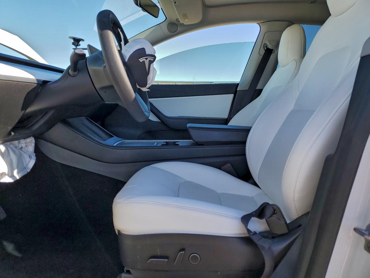 2021 Tesla Model Y VIN: 5YJYGDEE7MF306145 Lot: 94665755