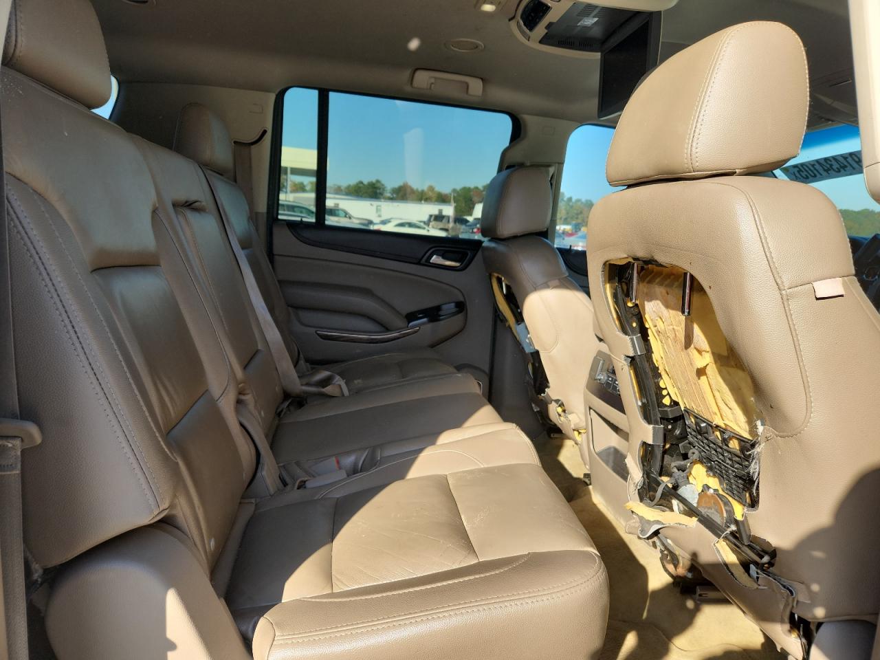 2015 GMC Yukon Xl C1500 Sle VIN: 1GKS1GKC4FR269892 Lot: 91434105