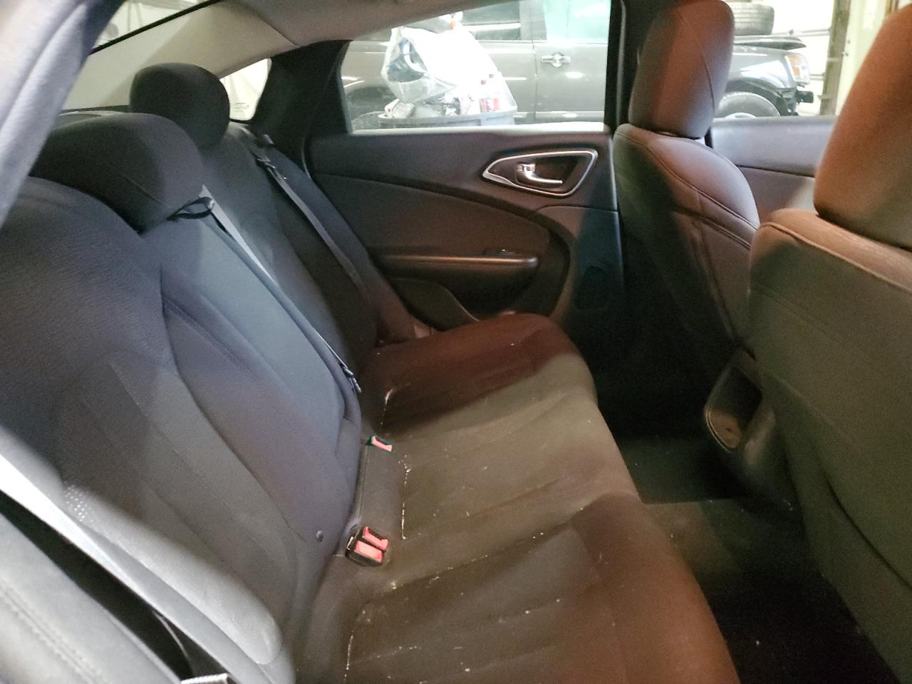 2015 Chrysler 200 Limited VIN: 1C3CCCAB9FN507694 Lot: 90622975