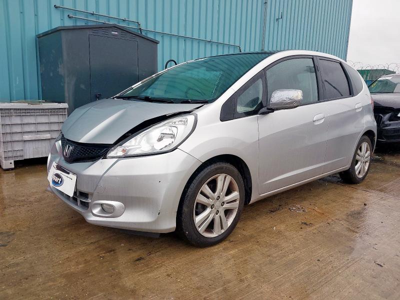 2013 HONDA JAZZ 1.4 I-VTEC EX 5DR CVT for sale at Copart ROCHFORD