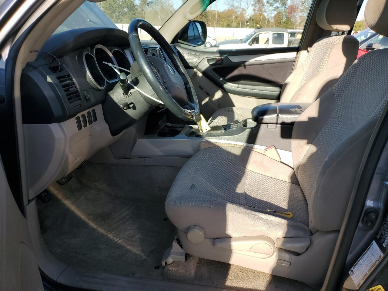 2006 Toyota 4Runner Sr5 VIN: JTEZU14RX60068644 Lot: 92085725