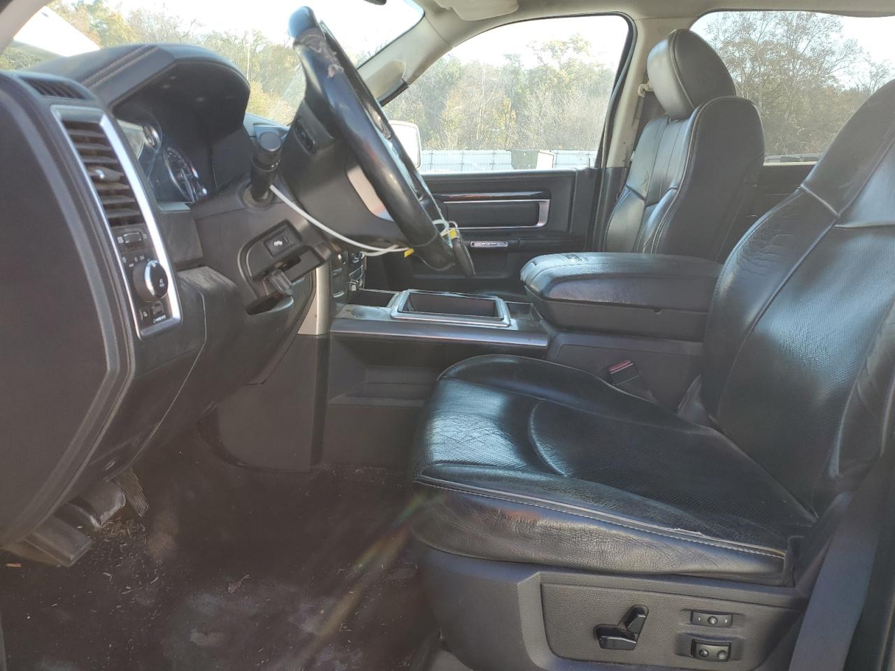 2015 Ram 2500 Longhorn VIN: 3C6TR5GT7FG588152 Lot: 93218195