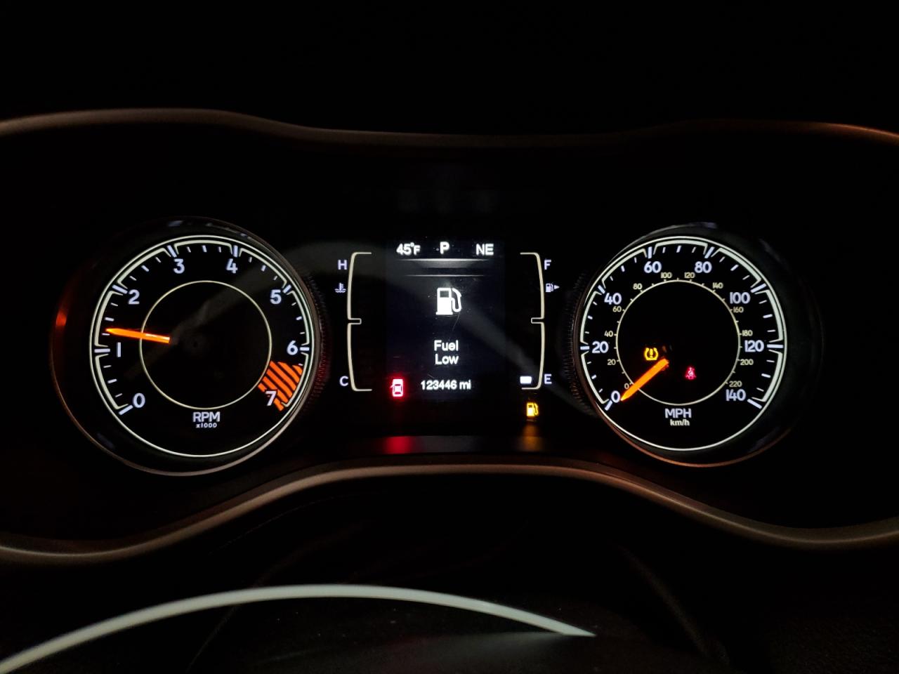 2014 Jeep Cherokee Latitude VIN: 1C4PJMCB4EW272507 Lot: 93830915