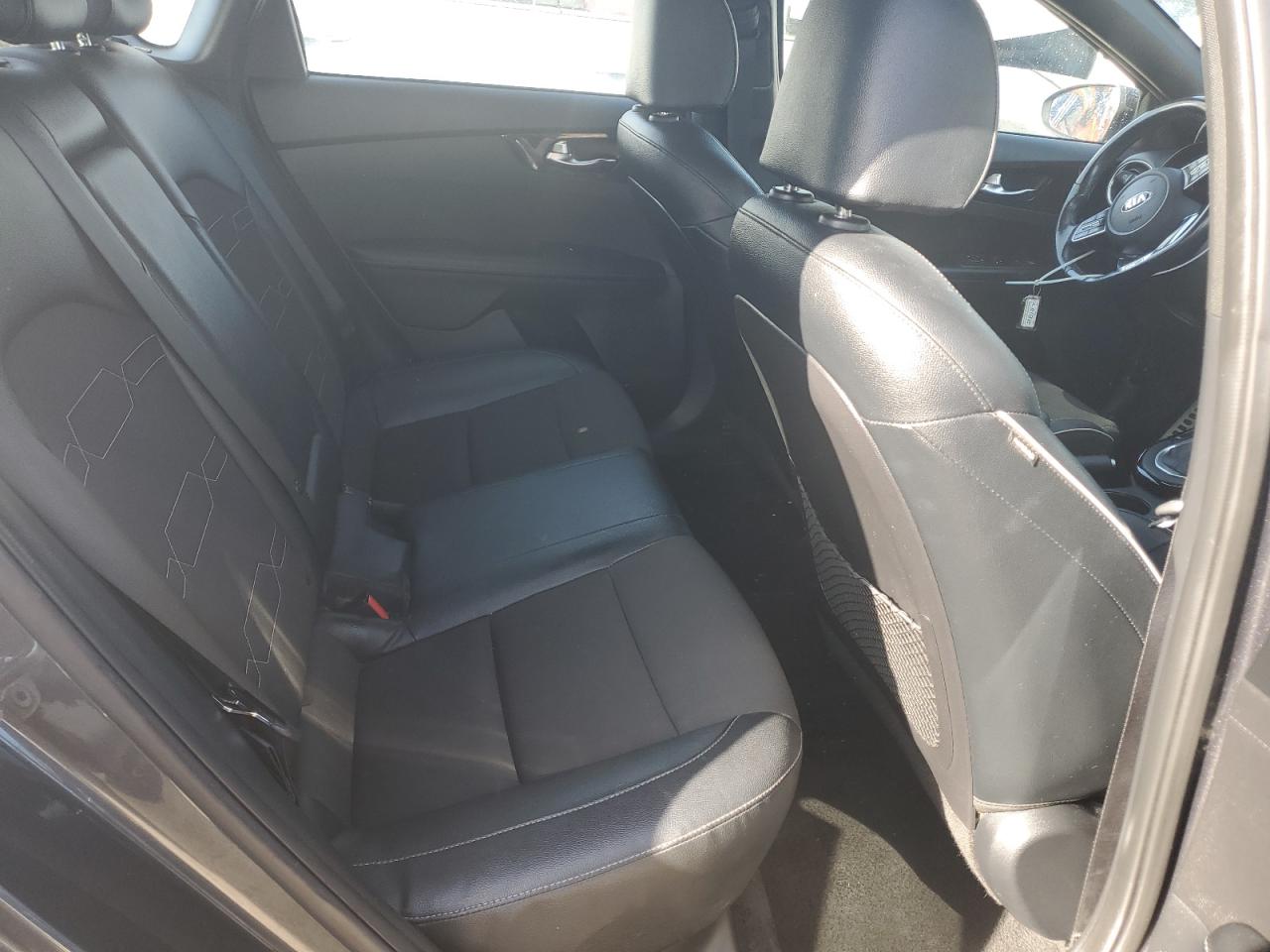 2021 Kia Forte Gt Line VIN: 3KPF34AD3ME285400 Lot: 92074125