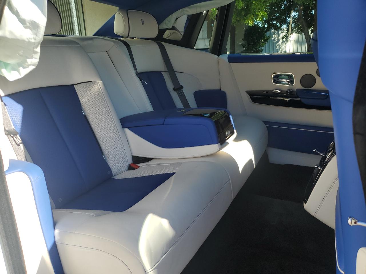 SCATT6C00PU218873 2023 Rolls-Royce Phantom