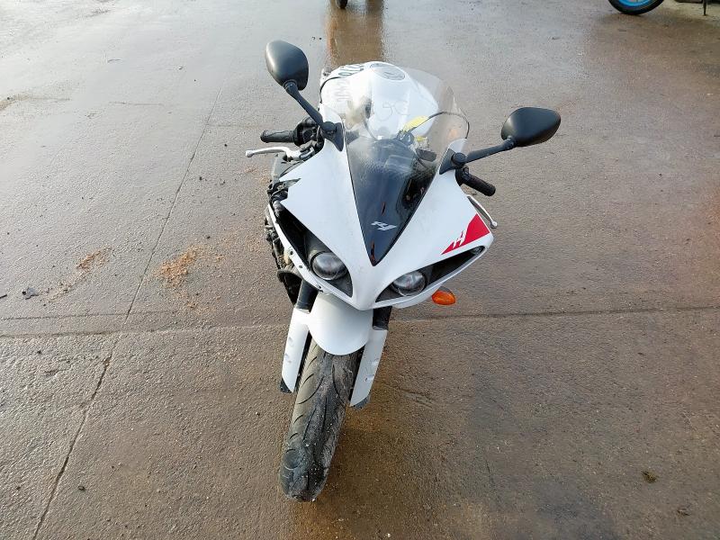 2012 YAMAHA YZF R1 10 