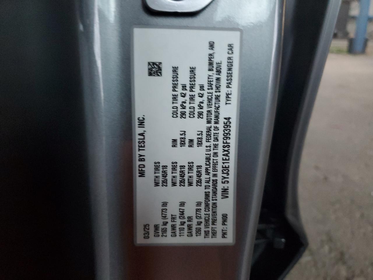 2025 Tesla Model 3 VIN: 5YJ3E1EAXSF993954 Lot: 92724005