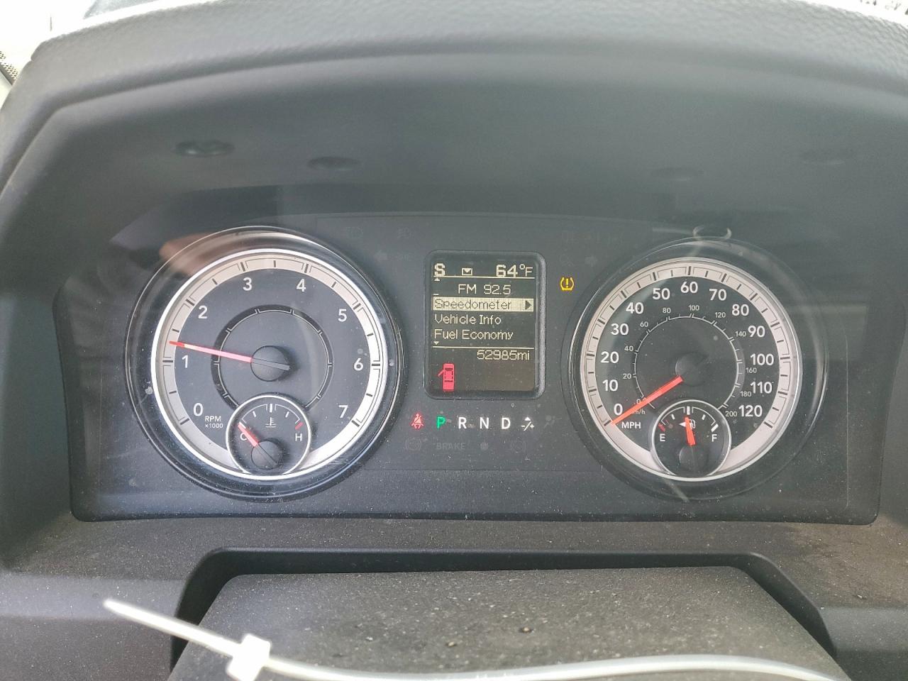 2017 Ram 1500 St VIN: 3C6JR7AT3HG523586 Lot: 94107005