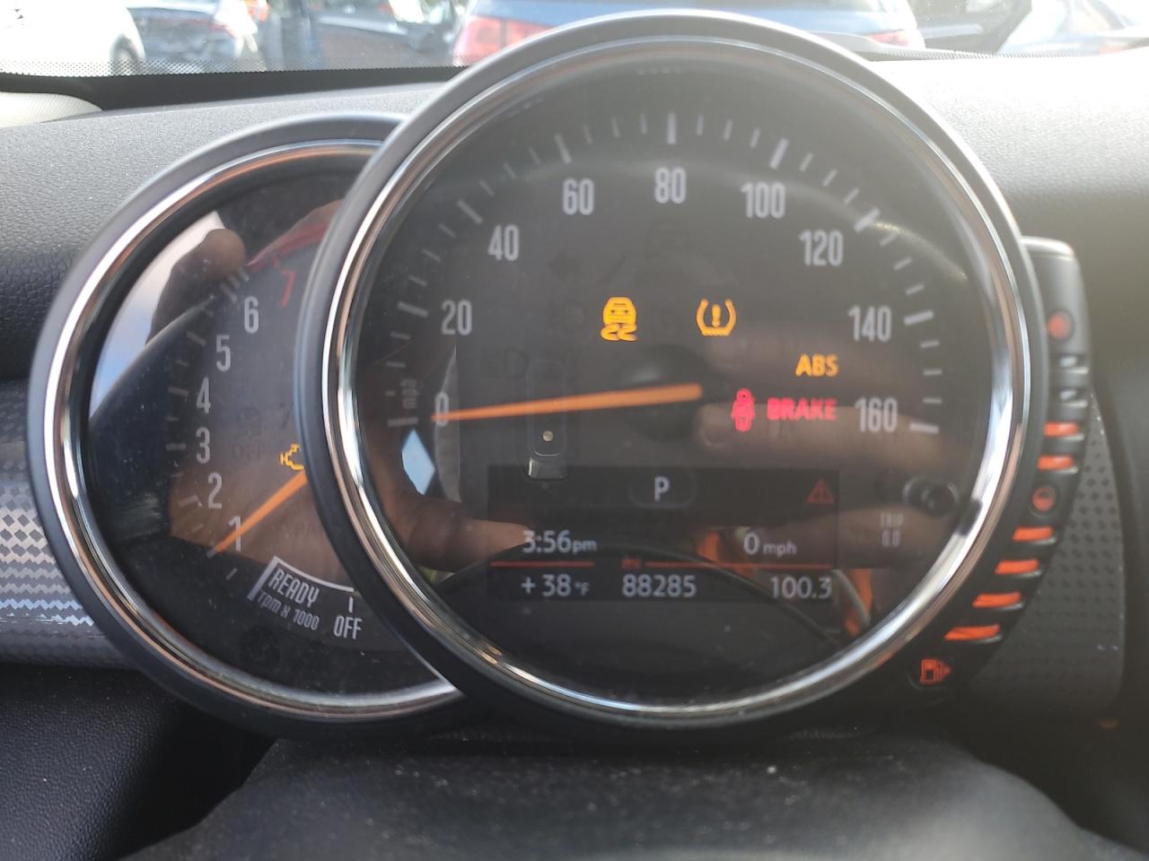 2015 Mini Cooper VIN: WMWXS5C51FT827927 Lot: 92030135