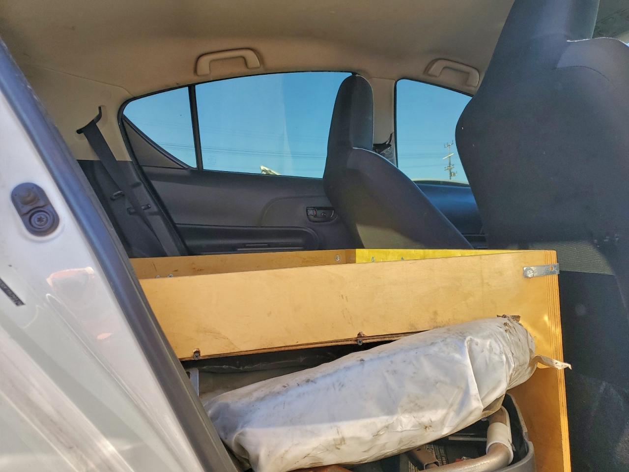 2015 Toyota Prius C VIN: JTDKDTB32F1579176 Lot: 94727205