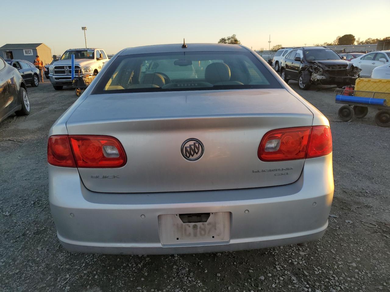 2008 Buick Lucerne Cxl VIN: 1G4HD57288U161238 Lot: 92130305