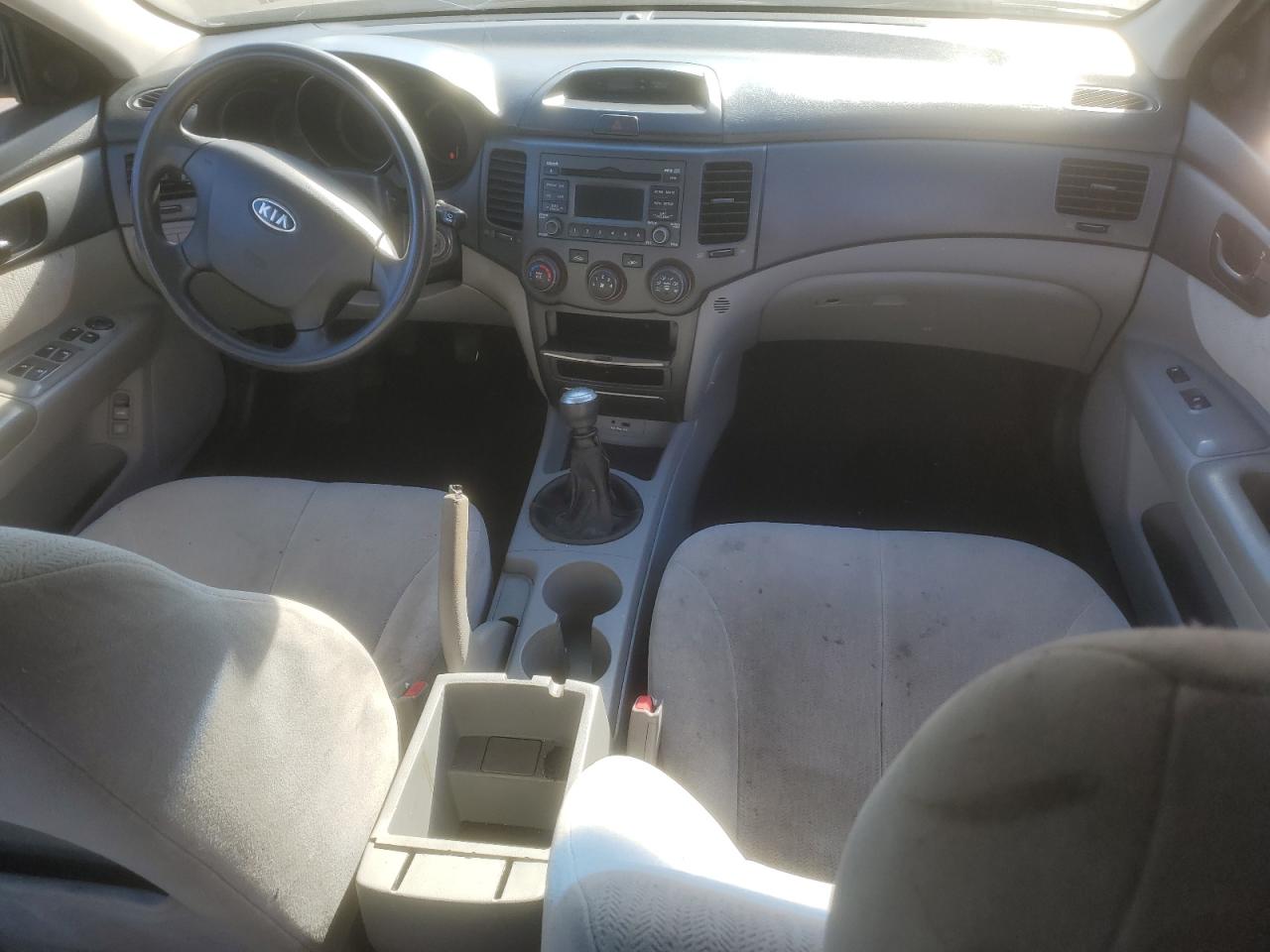 2009 Kia Optima Lx VIN: KNAGE228195361118 Lot: 92331515