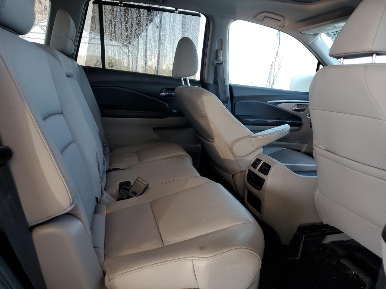 2021 Honda Pilot Se VIN: 5FNYF5H26MB032270 Lot: 91180495