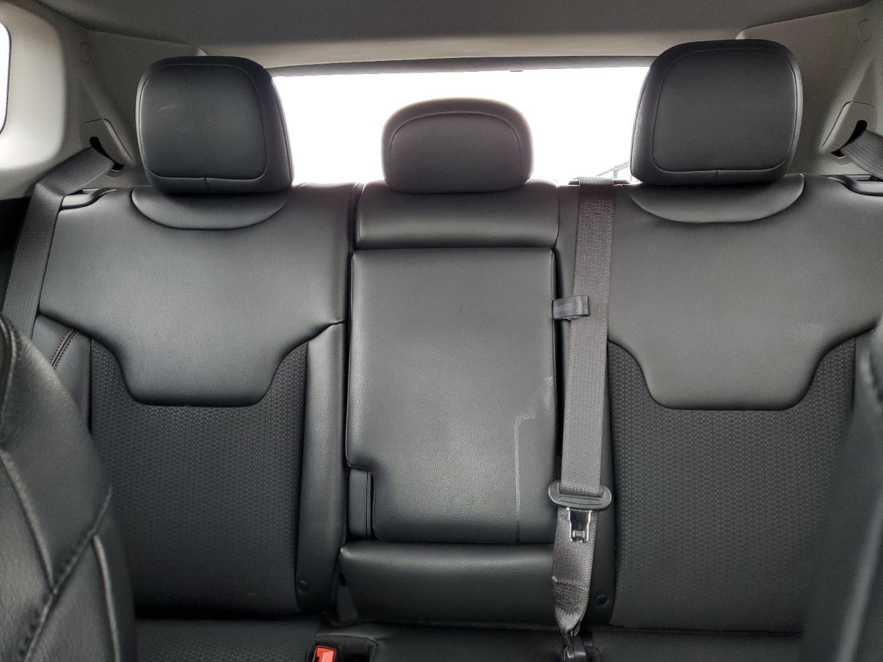 2022 Jeep Compass Trailhawk VIN: 3C4NJDDB4NT101977 Lot: 92226225