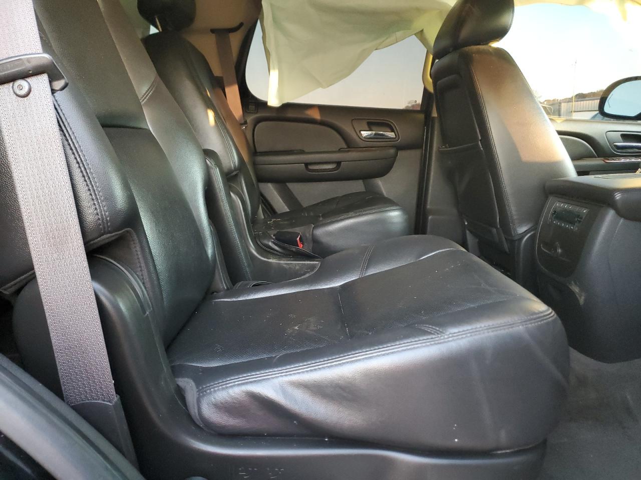 2010 Chevrolet Tahoe K1500 Ltz VIN: 1GNUKCE04AR184529 Lot: 92469185