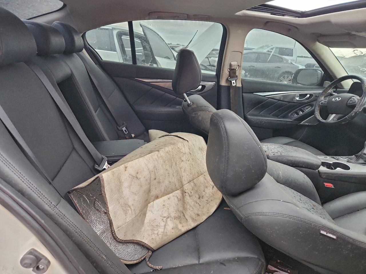 2017 Infiniti Q50 Premium VIN: JN1EV7AP4HM735759 Lot: 91666655