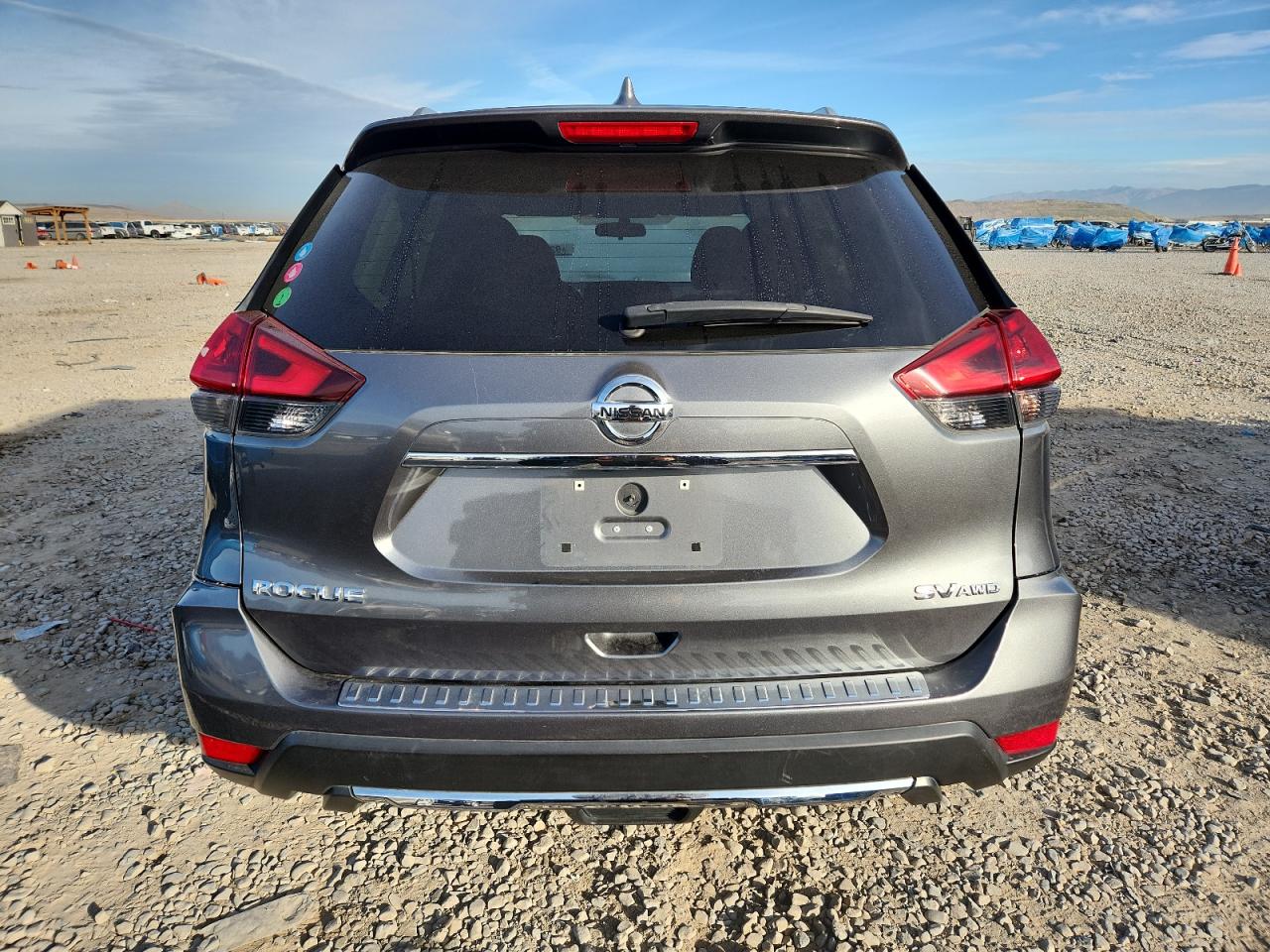 2018 Nissan Rogue S VIN: 5N1AT2MV3JC824390 Lot: 92039775