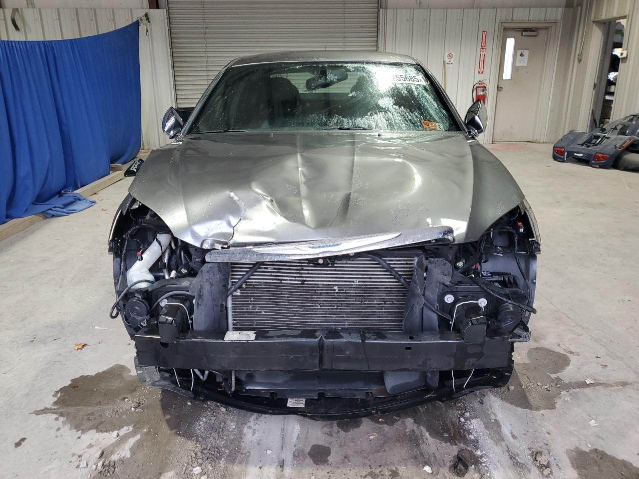 2013 Chrysler 200 Limited VIN: 1C3CCBCG4DN575644 Lot: 92255685