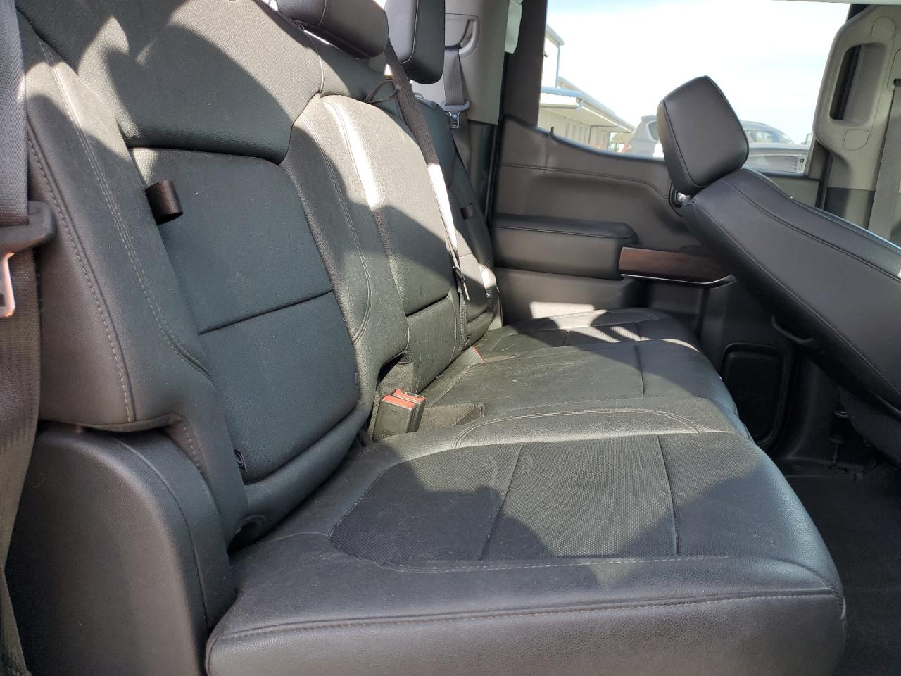 2021 GMC Sierra K1500 Slt VIN: 3GTU9DEDXMG461394 Lot: 92200325