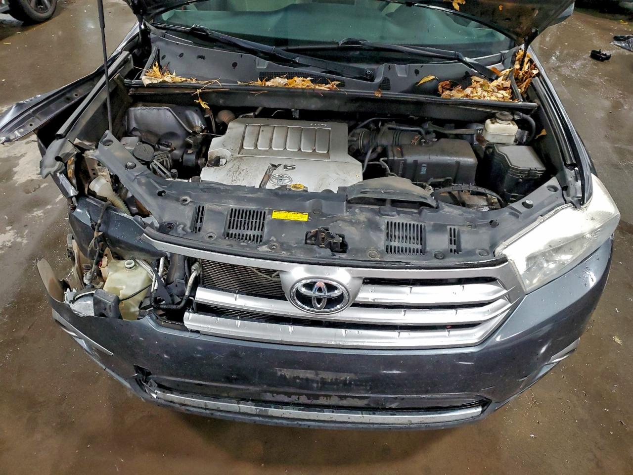 2013 Toyota Highlander Base VIN: 5TDBK3EH4DS245082 Lot: 93994955