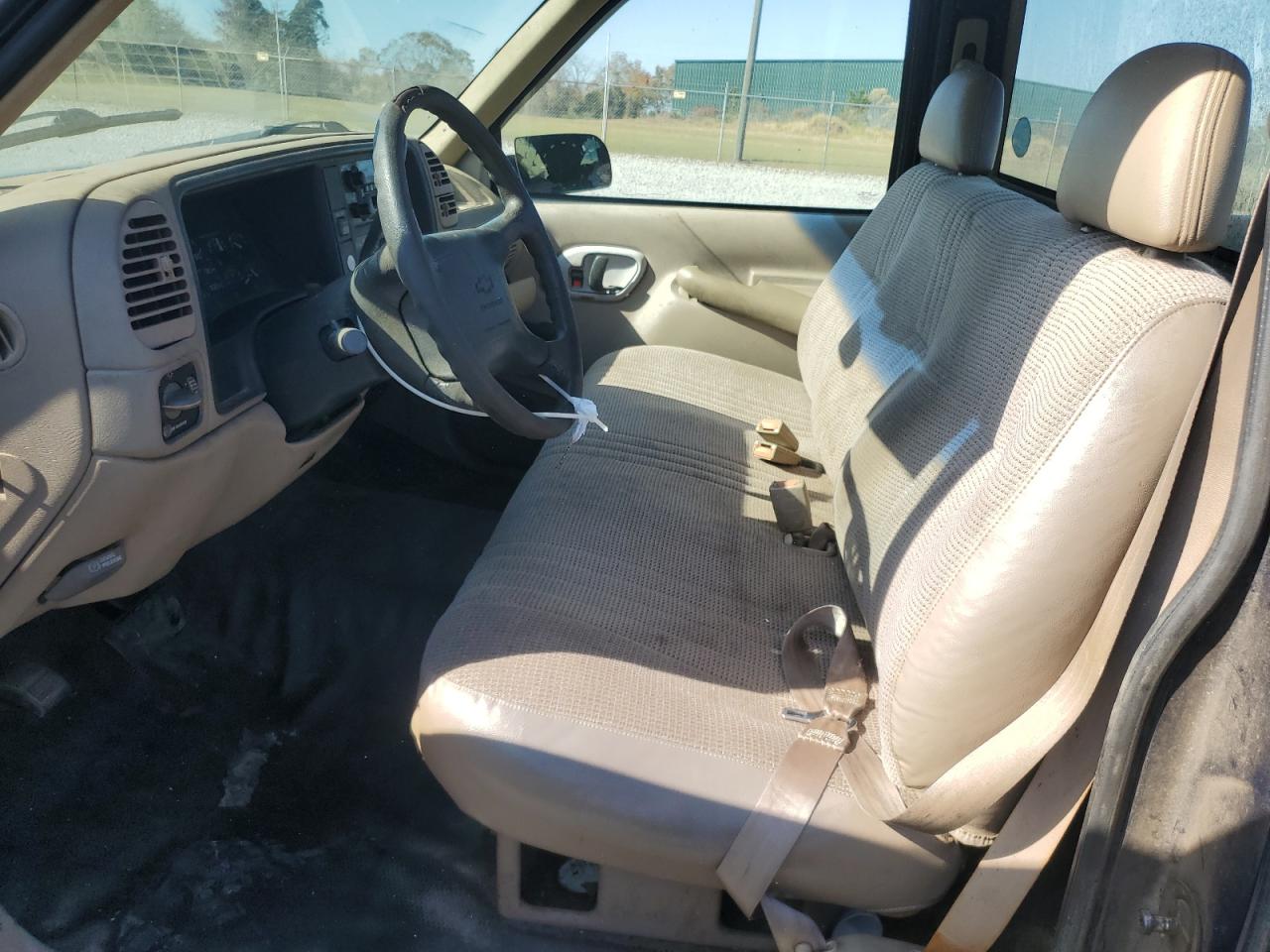 1996 Chevrolet Gmt-400 C1500 VIN: 1GCEC14W5TZ214497 Lot: 92855635